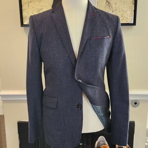 Ted Baker Charcoal Blazer with Subtle Red Accents Size 4 (M)